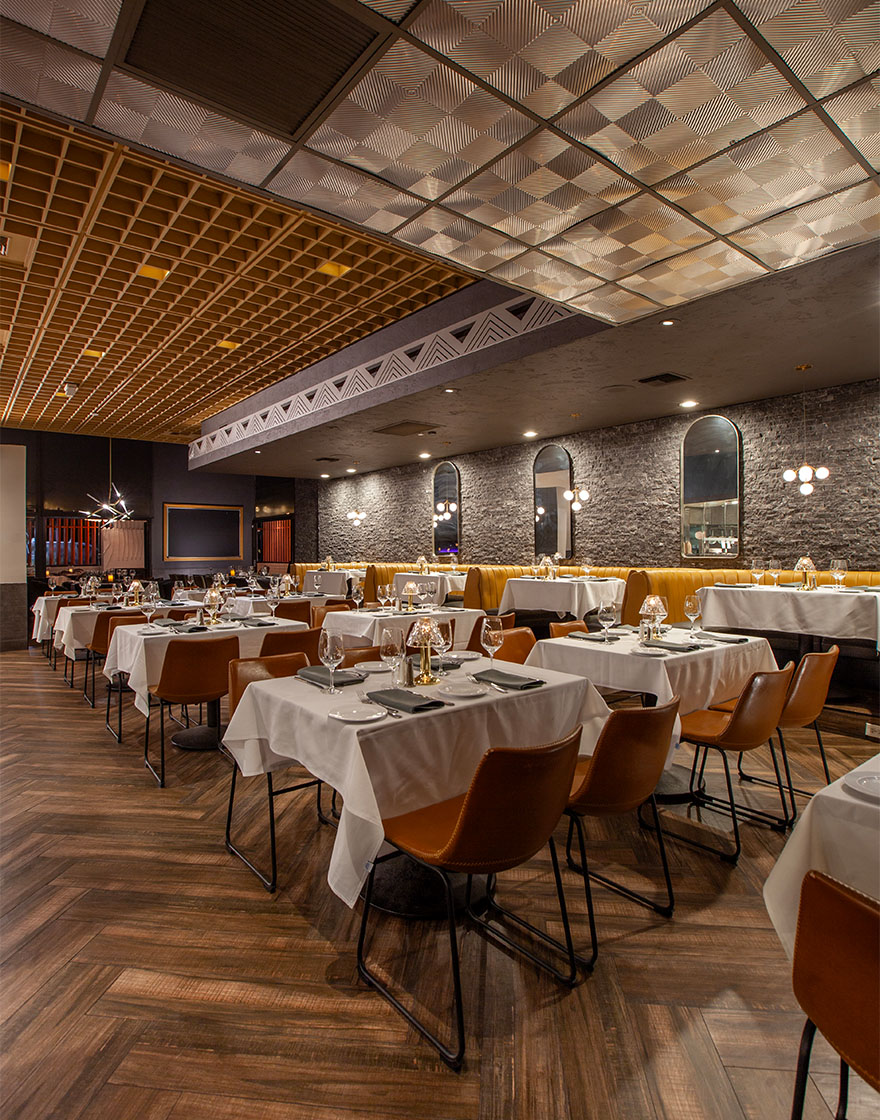 Kaiser Grille interior dining